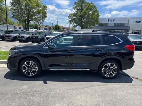 Used 2023 Subaru Ascent Limited AWD/4WD image 13
