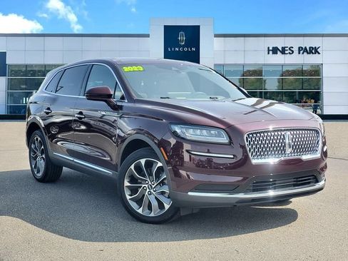Used 2023 Lincoln Nautilus Reserve w/ Class II Trailer Tow Package AWD/4WD image 1