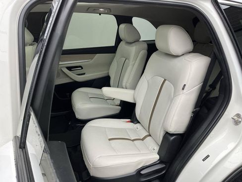 Used 2024 MAZDA CX-90 Plug-In Hybrid w/ Premium Plus AWD/4WD image 12