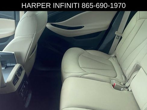 Used 2017 Buick Envision Premium AWD/4WD image 7
