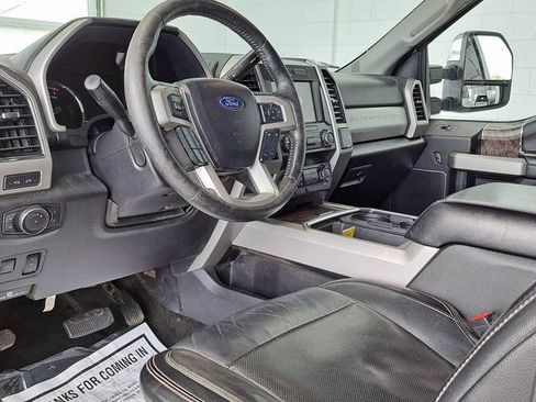 Used 2019 Ford F350 Lariat w/ Lariat Ultimate Package AWD/4WD image 8