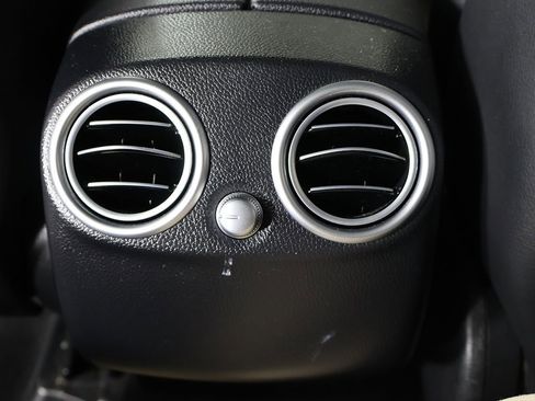 Used 2021 Mercedes-Benz GLC 300 GLC 300 w/ Multimedia Package image 56