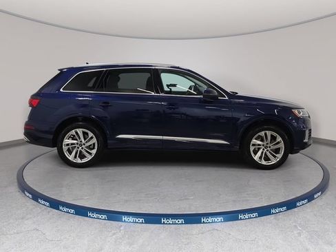 Used 2023 Audi Q7 2.0T Premium w/ Convenience Package AWD/4WD image 4