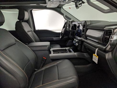 New 2025 Ford F350 Lariat w/ Lariat Ultimate Package image 15