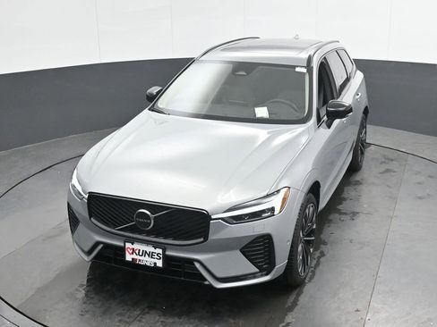 New 2026 Volvo XC60 B5 Ultra w/ Climate Package AWD/4WD image 28