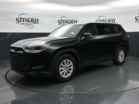 Used 2026 Toyota Grand Highlander FWD image 3
