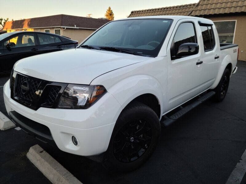 Used 2019 Nissan Frontier SV w/ Value Truck Package RWD image 7