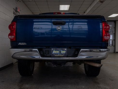 Used 2007 Dodge Ram 1500 Truck SLT image 4