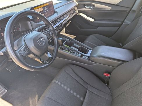 Used 2023 Honda Accord Sport image 21