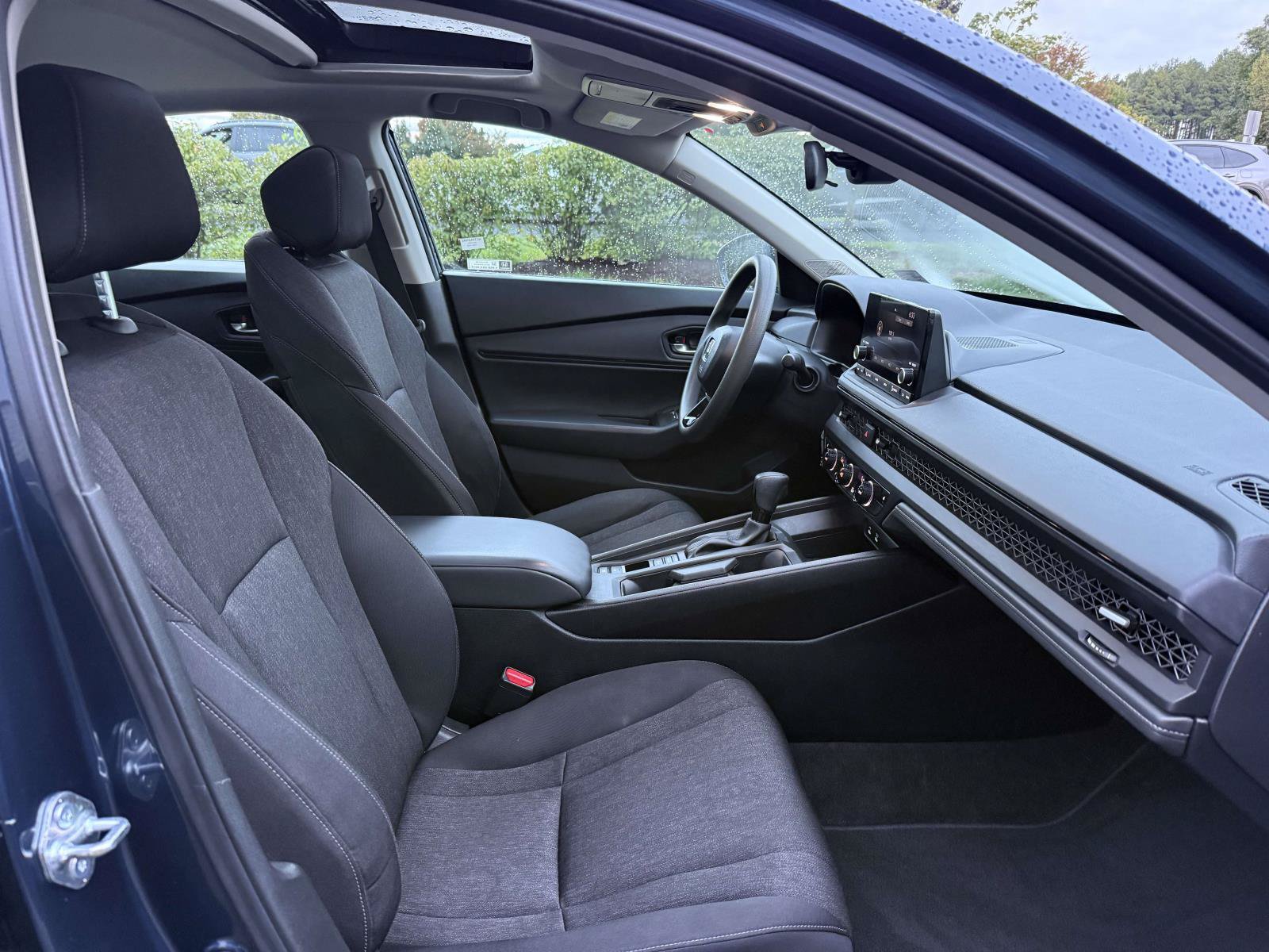 Certified 2025 Honda Accord SE image 15