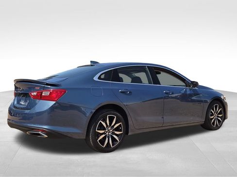 Used 2025 Chevrolet Malibu RS FWD image 6