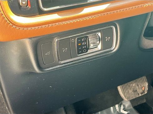 Used 2023 Lincoln Aviator Reserve image 10