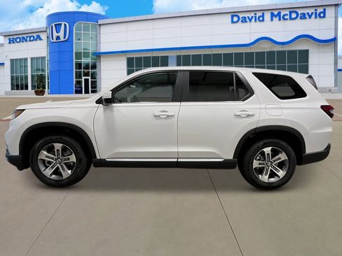 New 2025 Honda Pilot EX-L image 2