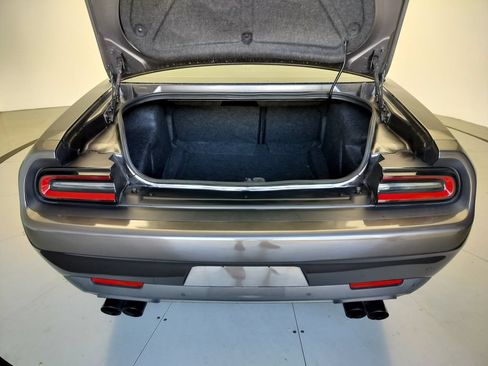 Used 2022 Dodge Challenger R/T Scat Pack RWD image 20