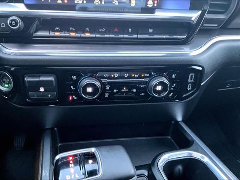 Certified 2024 Chevrolet Silverado 1500 High Country w/ High Country Premium Package image 26