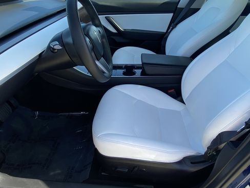 Used 2019 Tesla Model 3 Long Range image 27