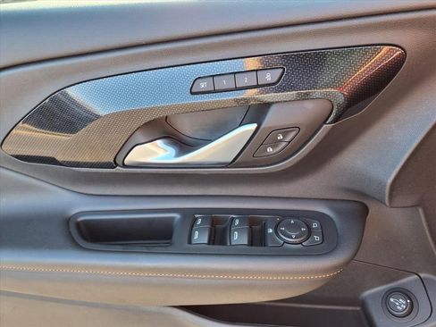 Used 2022 GMC Terrain AT4 image 19