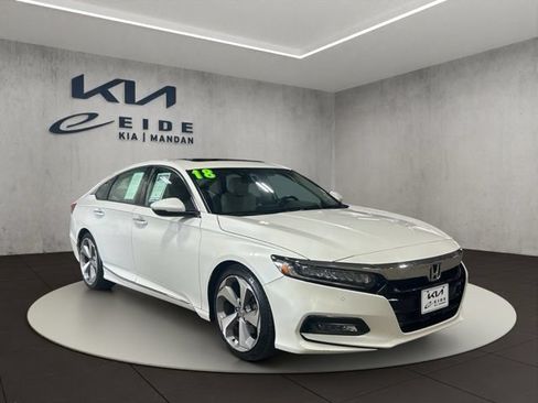 Used 2018 Honda Accord Touring image 1