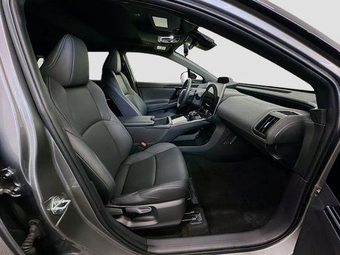 Used 2023 Toyota bZ4X Limited w/ Weather Package AWD/4WD image 34