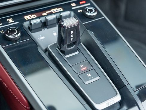 Certified 2021 Porsche 911 Carrera image 25