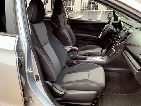 Used 2023 Subaru Crosstrek 2.0i Premium image 15