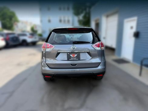 Used 2016 Nissan Rogue S AWD/4WD image 7