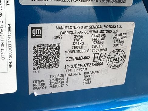 Used 2023 Chevrolet Silverado 1500 RST w/ Protection Package AWD/4WD image 17