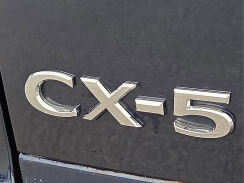 Used 2020 MAZDA CX-5 Touring image 9