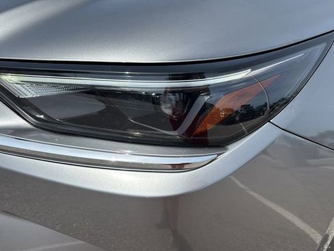 Used 2025 Toyota Grand Highlander AWD Hybrid image 26