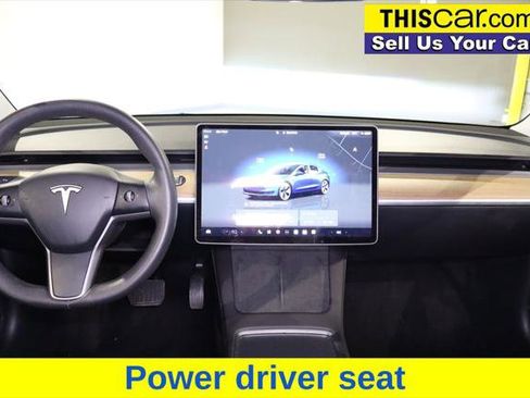 Used 2023 Tesla Model 3 Standard Range image 16