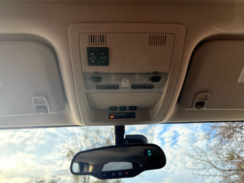 Used 2007 Chevrolet Avalanche LT w/ LT Preferred Equipment Group image 45