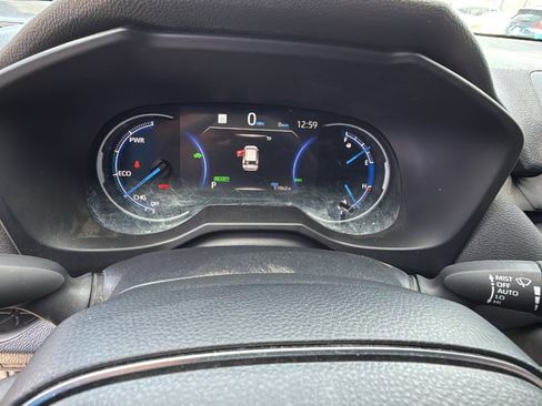 Certified 2024 Toyota RAV4 XLE image 21