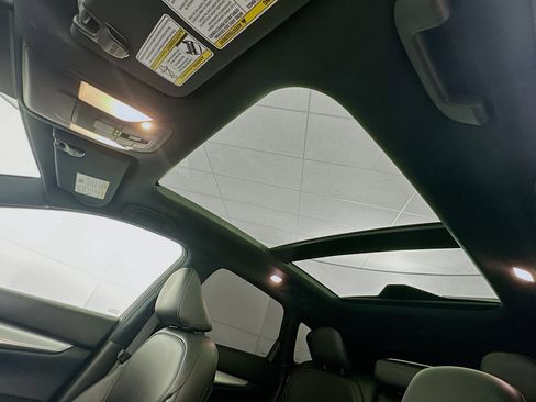 Used 2021 INFINITI QX50 Luxe w/ Appearance Package image 24