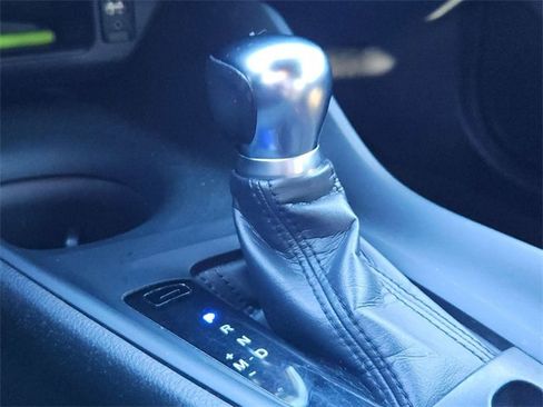 Used 2018 Toyota C-HR XLE image 11