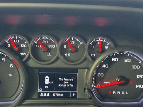 Certified 2024 Chevrolet Silverado 1500 Custom image 28