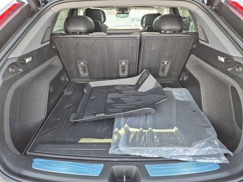 New 2026 Cadillac Optiq Sport 1 w/ LPO, Floor Liner Package image 12