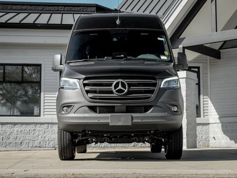 New 2025 Mercedes-Benz Sprinter 2500 image 5