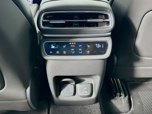 New 2026 Genesis GV80 3.5T e-SC image 18