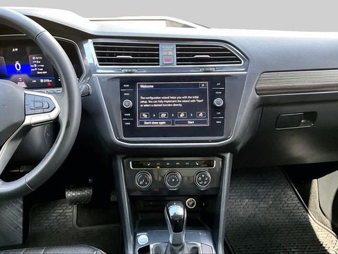 Used 2024 Volkswagen Tiguan Wolfsburg Edition FWD image 7
