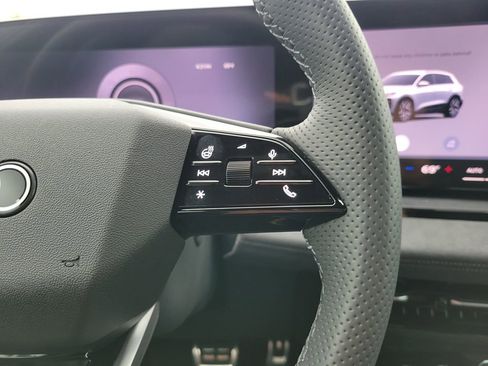 New 2027 Audi SQ6 e-tron Premium Plus AWD/4WD image 18