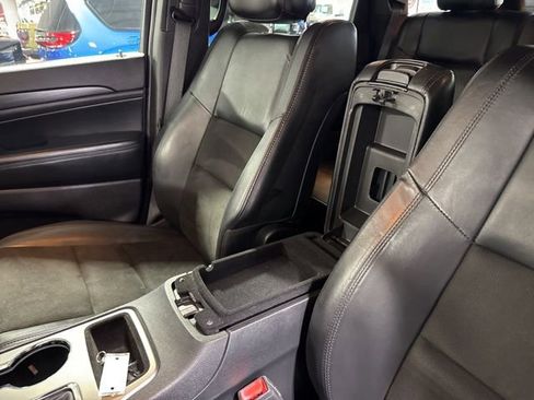 Used 2020 Jeep Grand Cherokee Altitude image 23