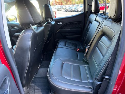 Used 2021 GMC Canyon Denali image 21