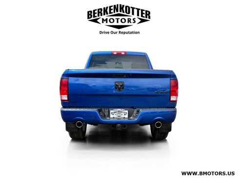 Used 2018 RAM 1500 Express w/ Express Value Package AWD/4WD image 4