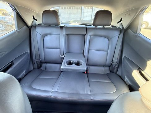 Used 2019 Chevrolet Bolt Premier w/ Infotainment Package image 28