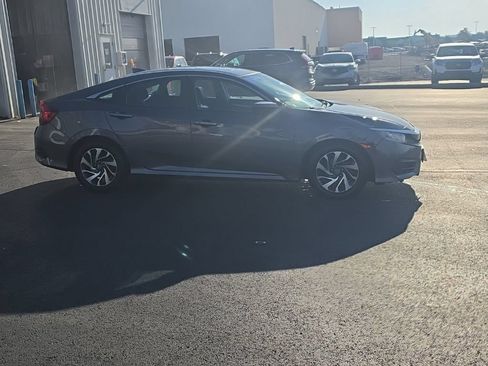 Certified 2018 Honda Civic EX image 7
