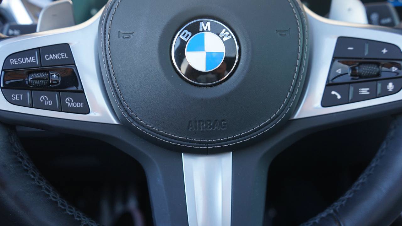 Used 2024 BMW X7 xDrive40i w/ M Sport Package AWD/4WD image 19