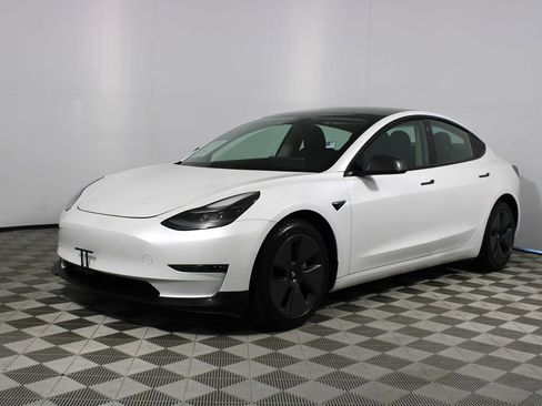Used 2021 Tesla Model 3 Long Range image 3