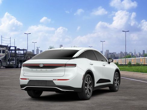 New 2026 Toyota Crown XLE image 9