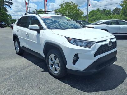 Used 2020 Toyota RAV4 XLE w/ Convenience Package