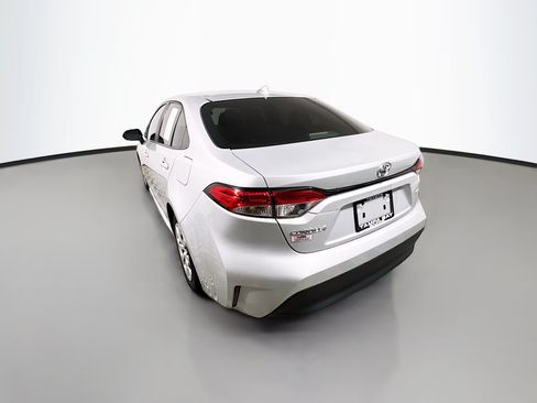 Used 2023 Toyota Corolla LE FWD image 8
